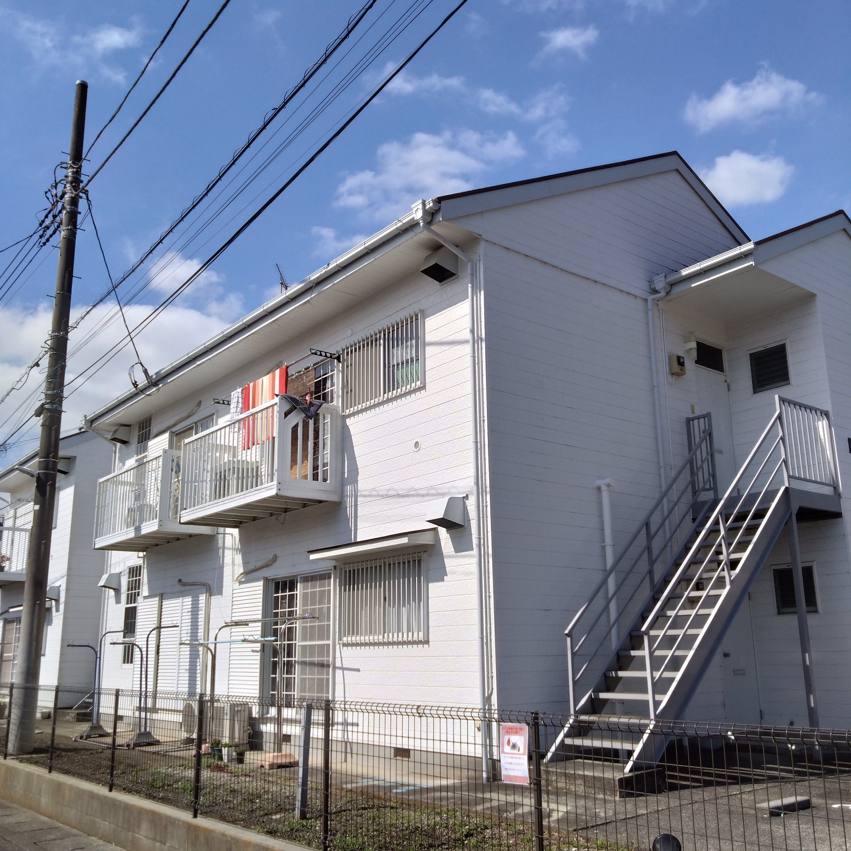 サンハイツ力石　１階角部屋　湯河原駅まで徒歩17分　